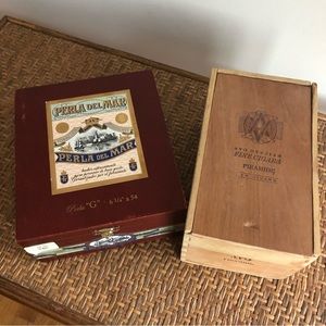 Two Cigar Boxes - Perla Del Mar & Avo Uvezian Piramide - Vintage Wood